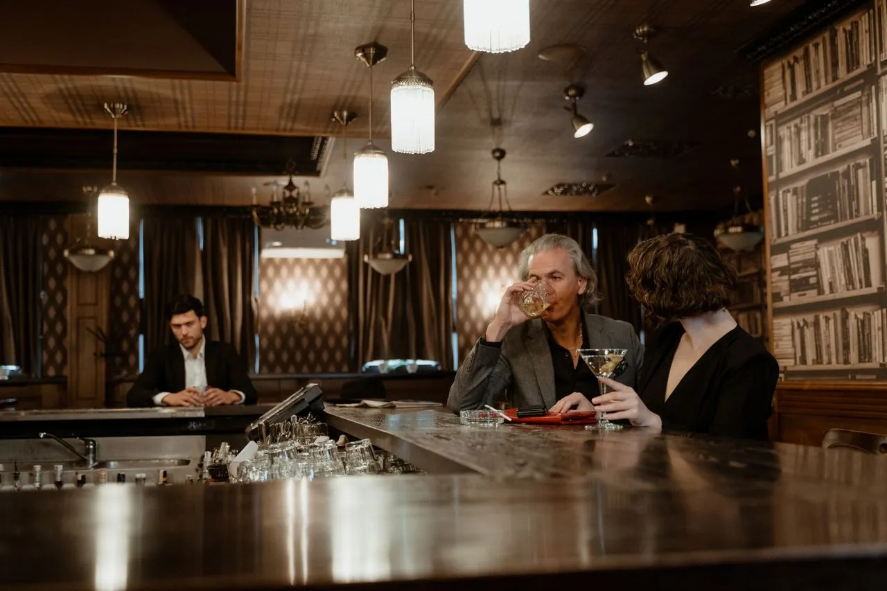 Hotelska restavracija in bar